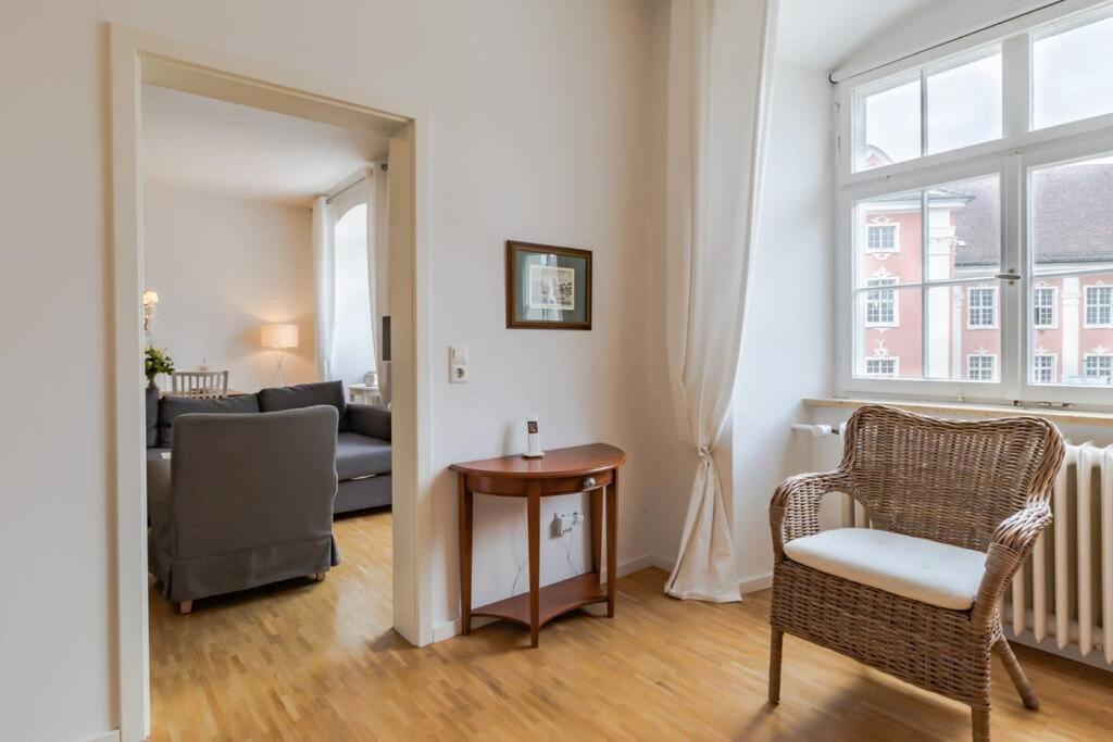 מיירסבורג Ferienwohnung Rodtsches Palais 6 מראה חיצוני תמונה